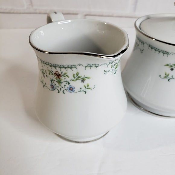 Vtg Cotillion Juliet White with Silver Green Dainty Floral Sugar & Creamer Set - Picture 3 of 11